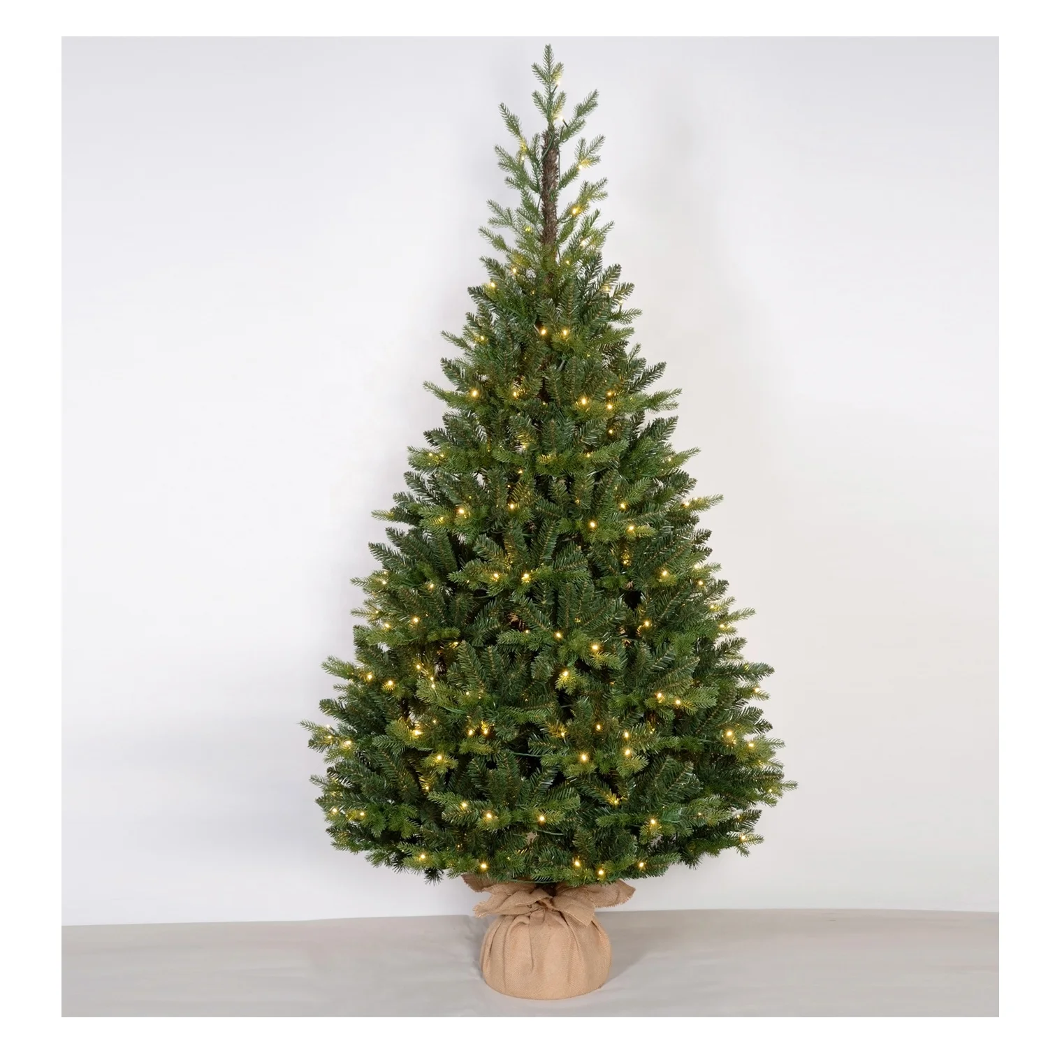 Luxury Natural Green PE Christmas Tree with High Quality Warm White LED Lights and Cement Stand Sizes 120cm to 300cm