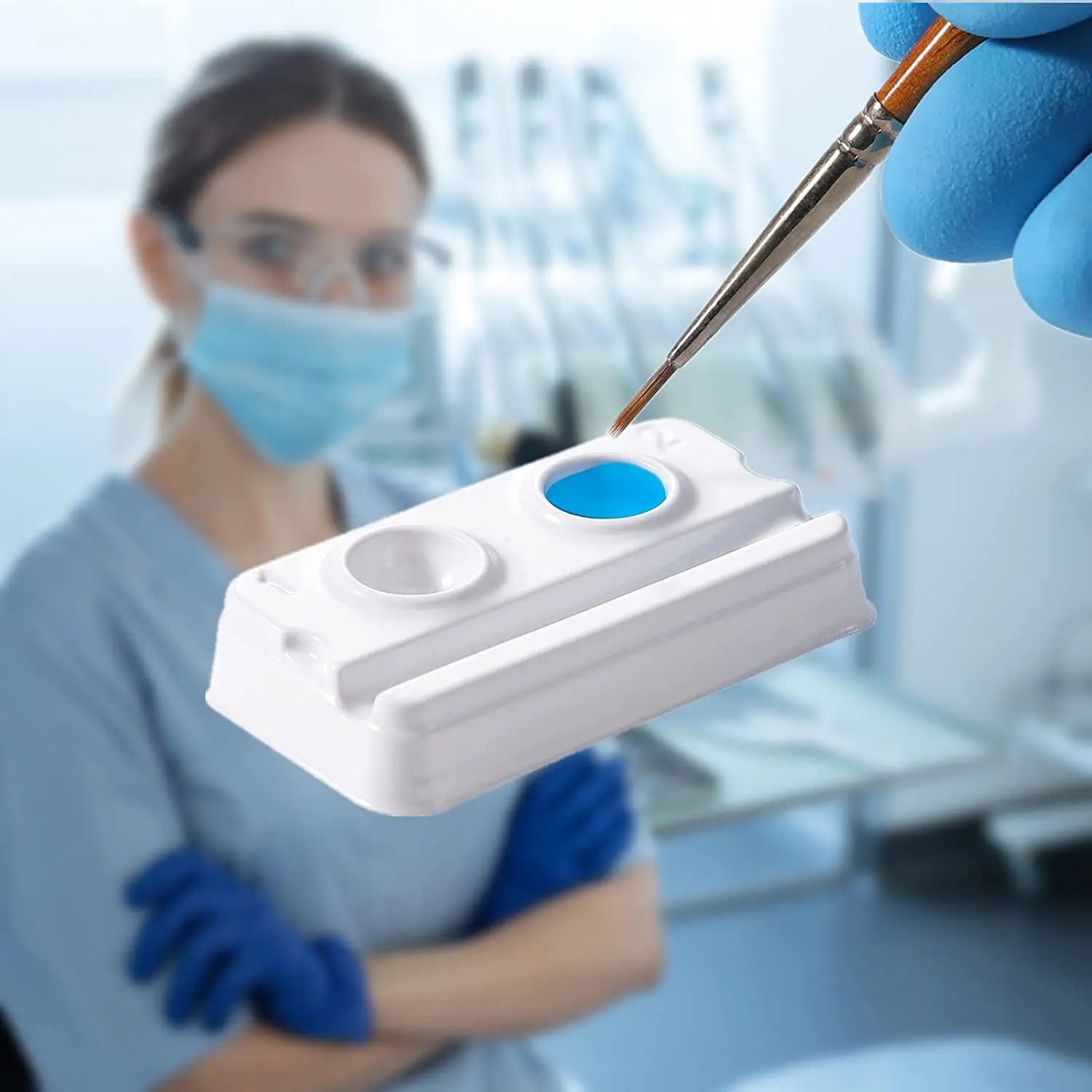 Dental Materials Blending Wells 2/4 Wells Disposable Mixing Trays ECO-Friendly Plastic Dental Mixing Wells