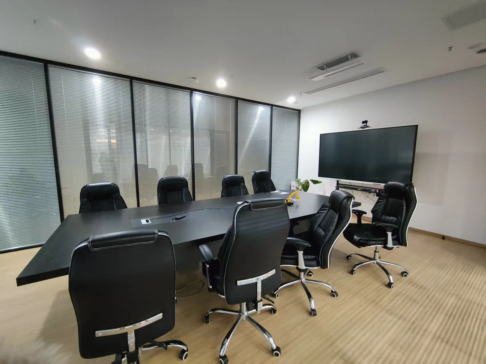 Chongqing Double Win Technology Co., Ltd. 3