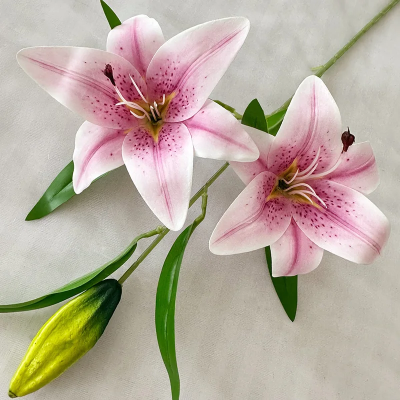 JH Factory's Three-Headed Silk Lily Flower Wedding Christmas and Graduation Decorative Flower Direct Manufacturer Supply