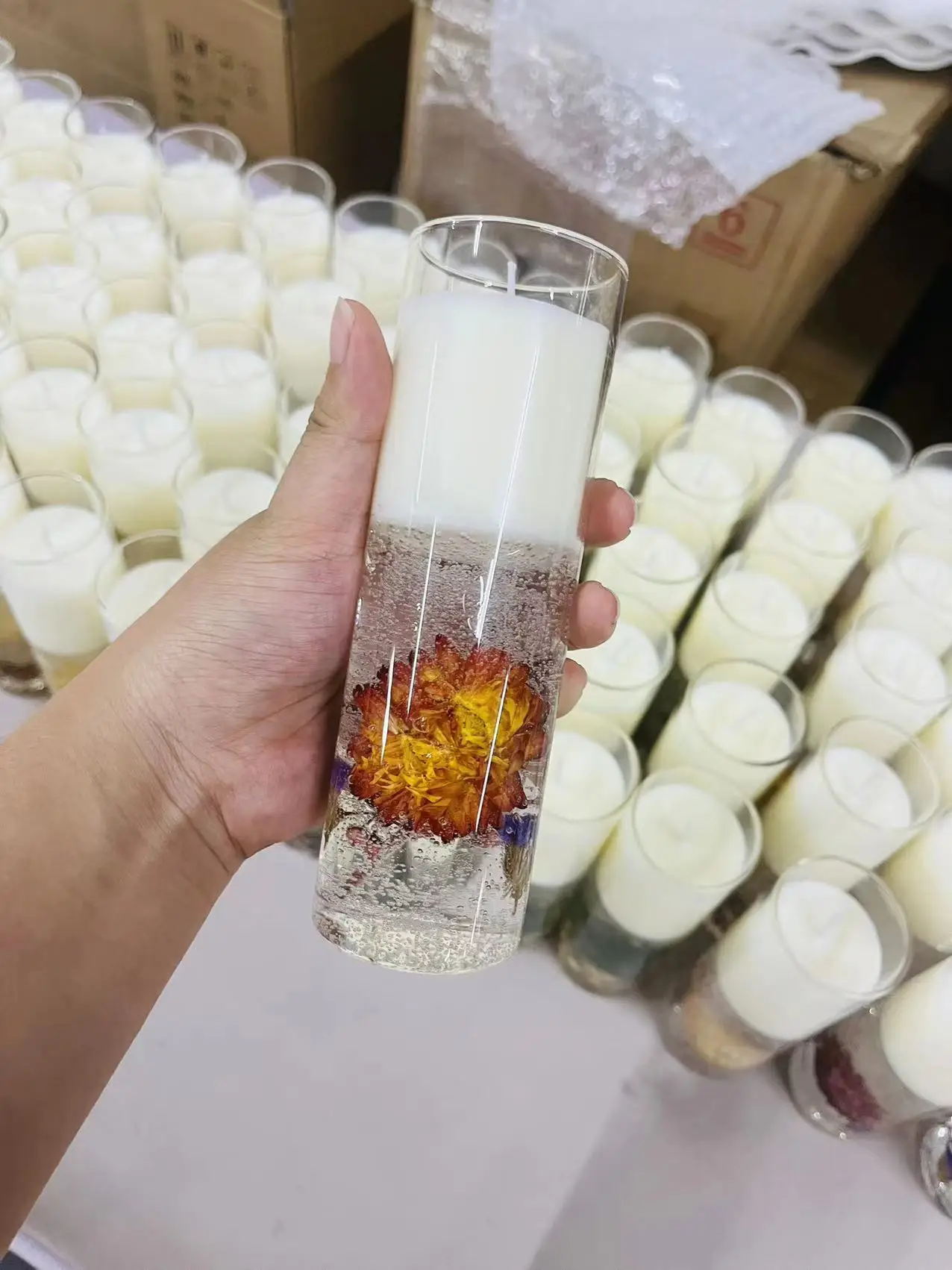 Private Label Handmade Gel Wax Eternal Flower Scented Candle With Cork