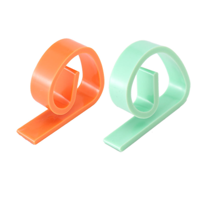 
 Оптовая продажа пластиковое покрытие стола ткань зажимы скатерть зажимы  