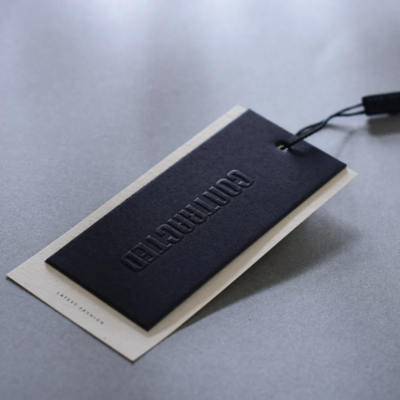 Luxury Custom Embossed Hang Tags 800gsm Black Cardboard Garment Tags Clothing Labels