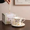Mariposa de ensueño (beige)