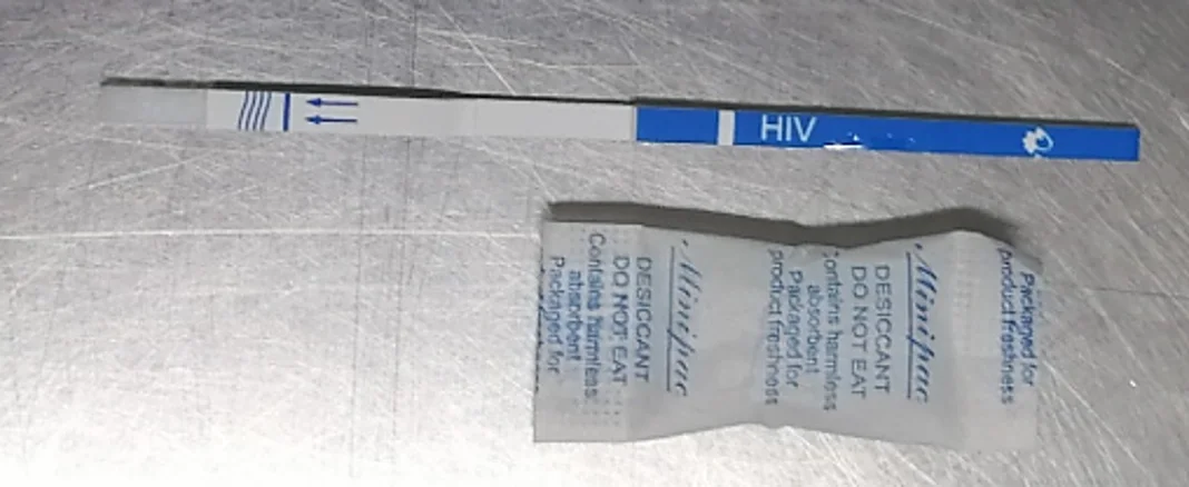 Medical Disposable Infectious disease 3.0 mm WB/Serum/Plasma HIV1/2 AIDS virus PMTCT Test Strip HIV supplier