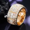 Anillo de oro macizo de 10 quilates con diamante de laboratorio