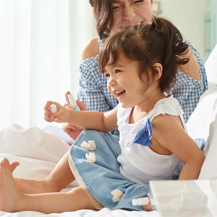 Детский спрей с ароматом клубники, подходит для детей