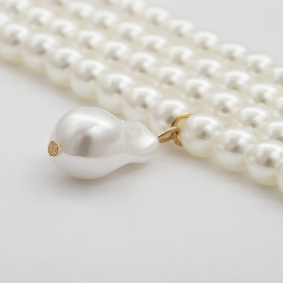 Collier Ras-de-Cou Femme Multilayer Blanc Perles Imitation - Fashion Bavoir - Neuf Avec Étiquettes