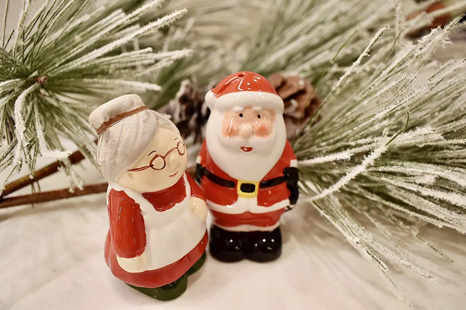 Милый Рождественский набор шейкеров для соли и перца для дома, гостиницы, вечеринки, кухни