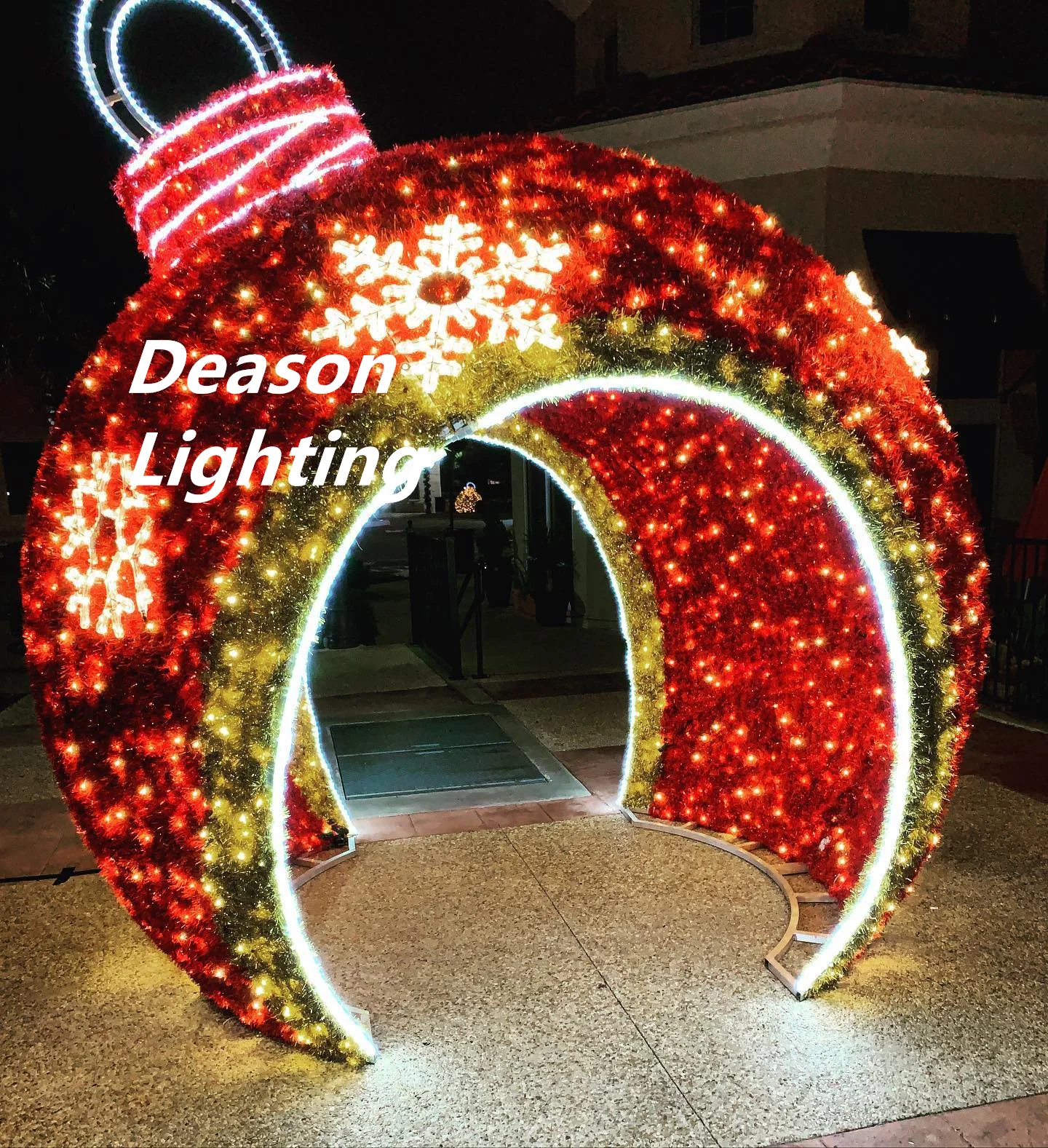 3m 4m Große Outdoor Kommerzielle Led-beleuchtete Durchgangs-led-kugel Riesige Weihnachtsdekoration Für Den Außenbereich