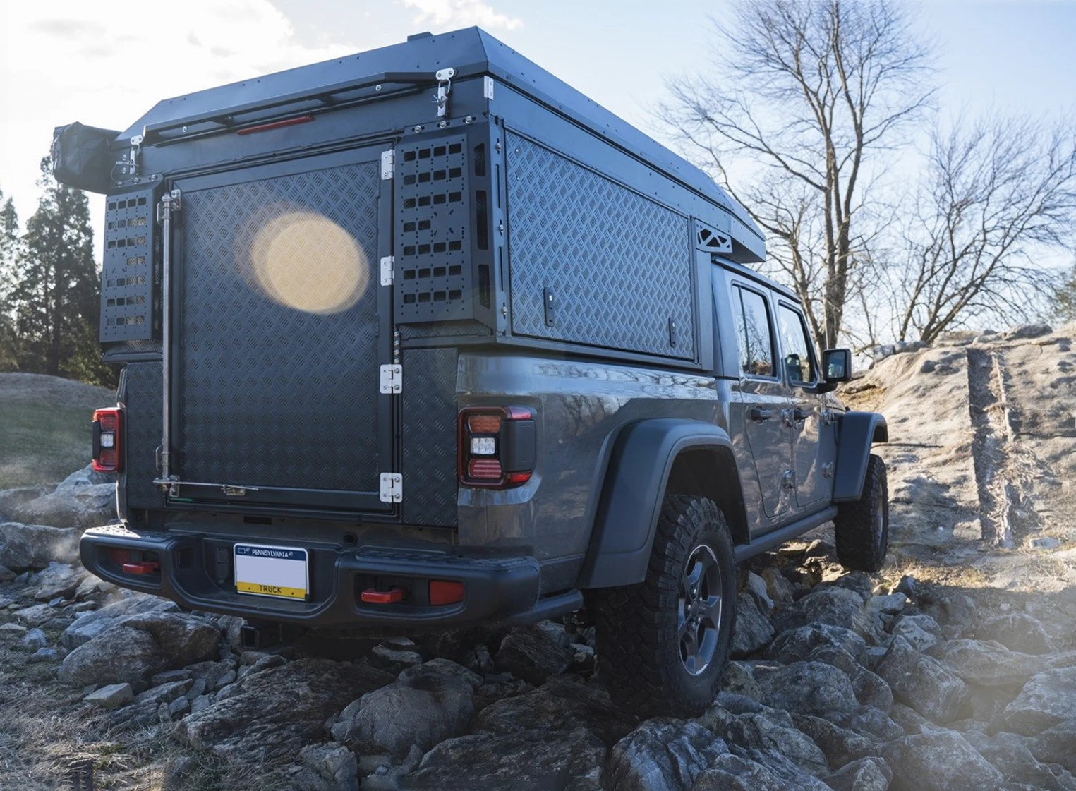 4WD Ute Tray Back Canopy - Durable & Versatile Accessories