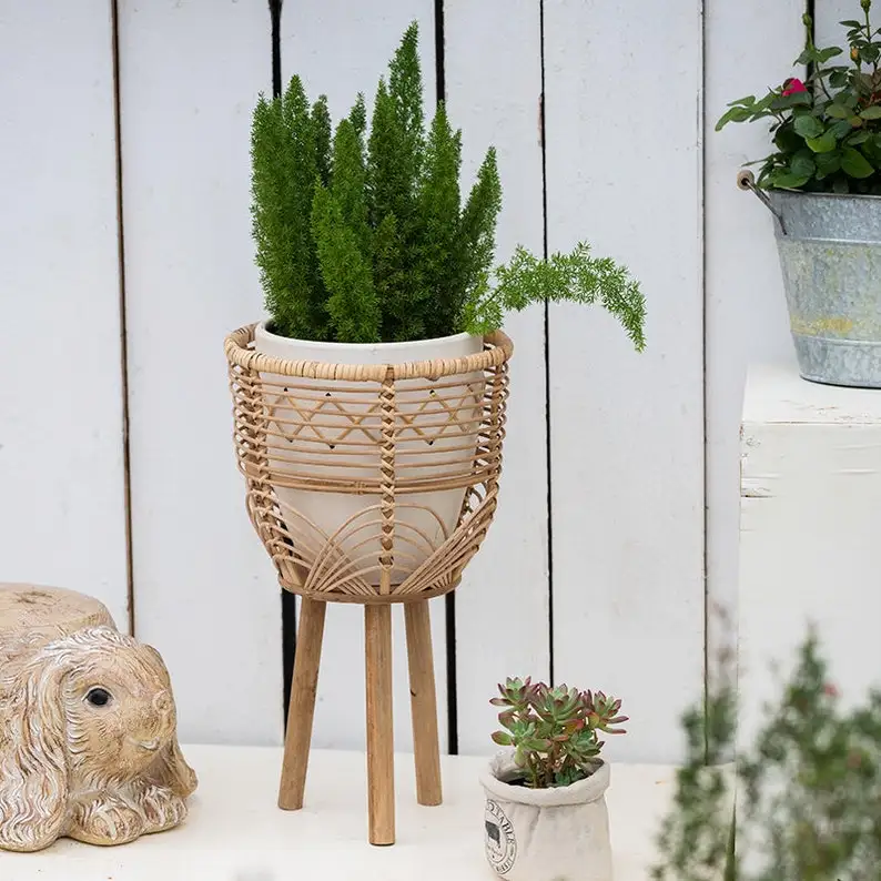 Huangtu Handmade Natural Rattan Flower Pots & Planters With Wood Legs