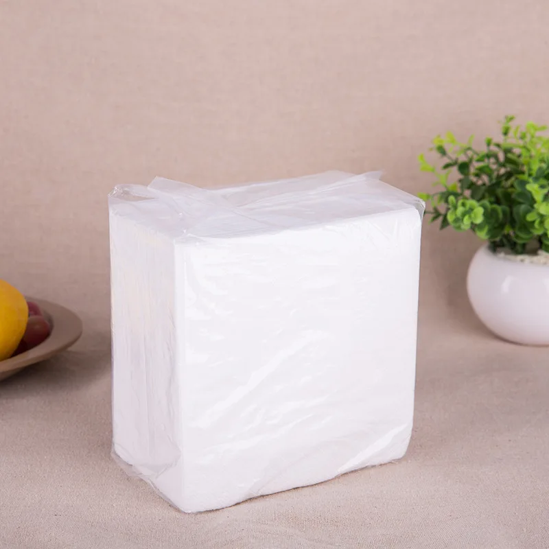 Одноразовые салфетки с логотипом, 27 х27 см