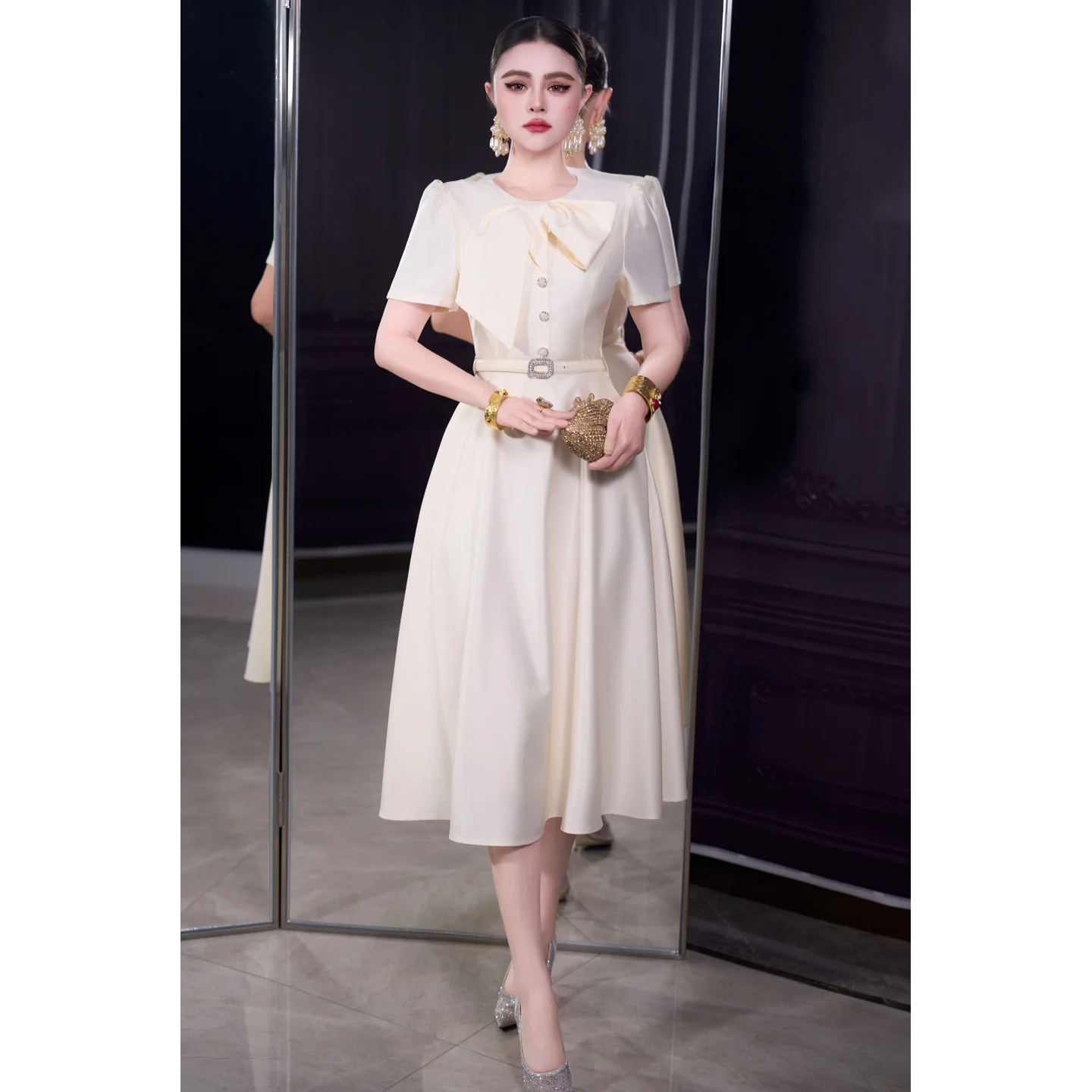 Elegant Vintage French Style Women's Dress Short Sleeve Bow Waist-controlled Mid-length Loose Fit Polyester Party Skirt