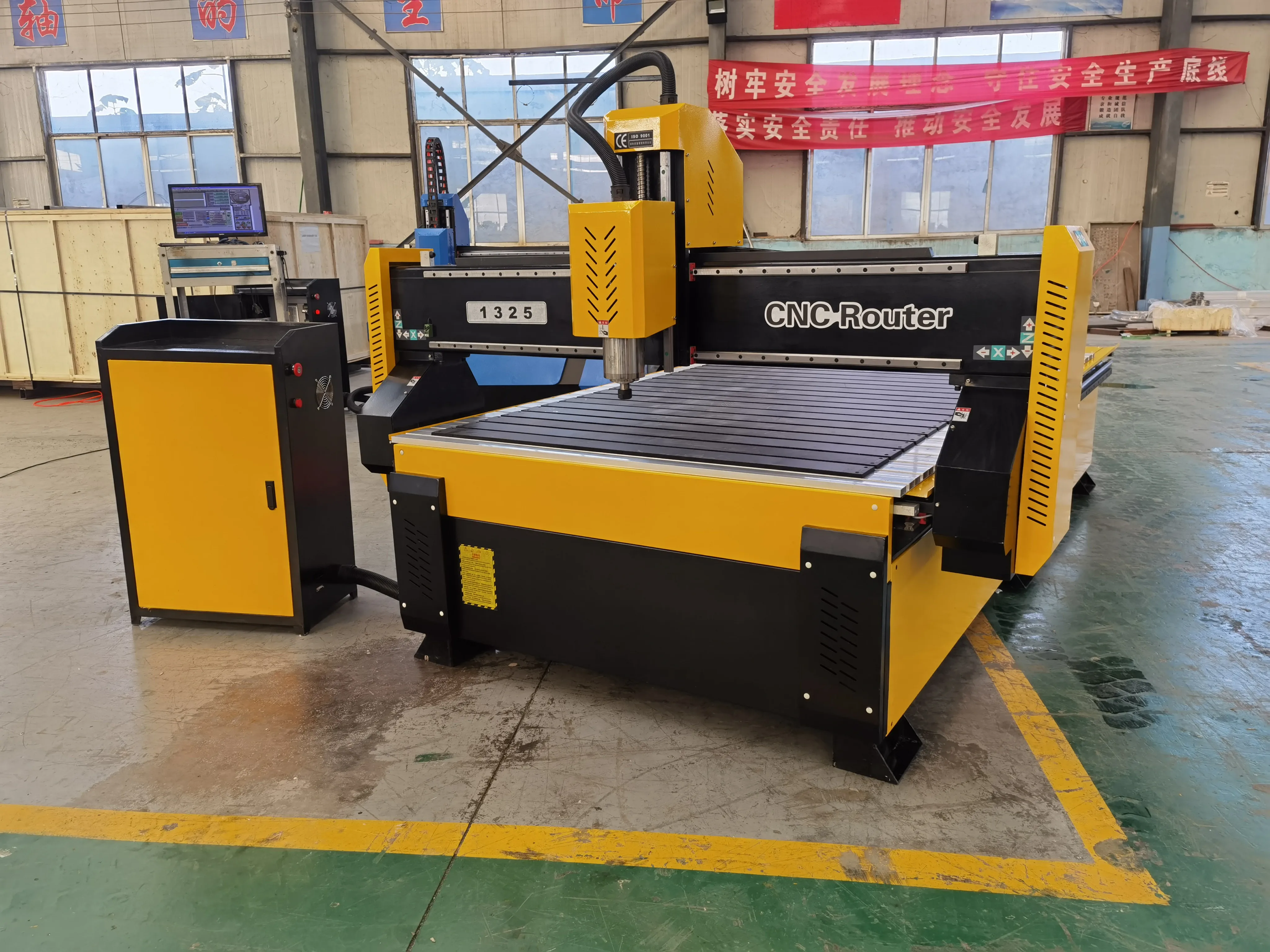 XYZ-TECH XJ1325 CNC Router - Heavy-Duty Lathe Bed for Woodworking