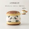 Taza de agua con diseño de panda hamburguesa.