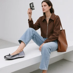 Women's Autumn Soft Genuine Leather Slip-On Loafers Flat Shoes Flower Decoration Round Toe Daily Life Dress Wear