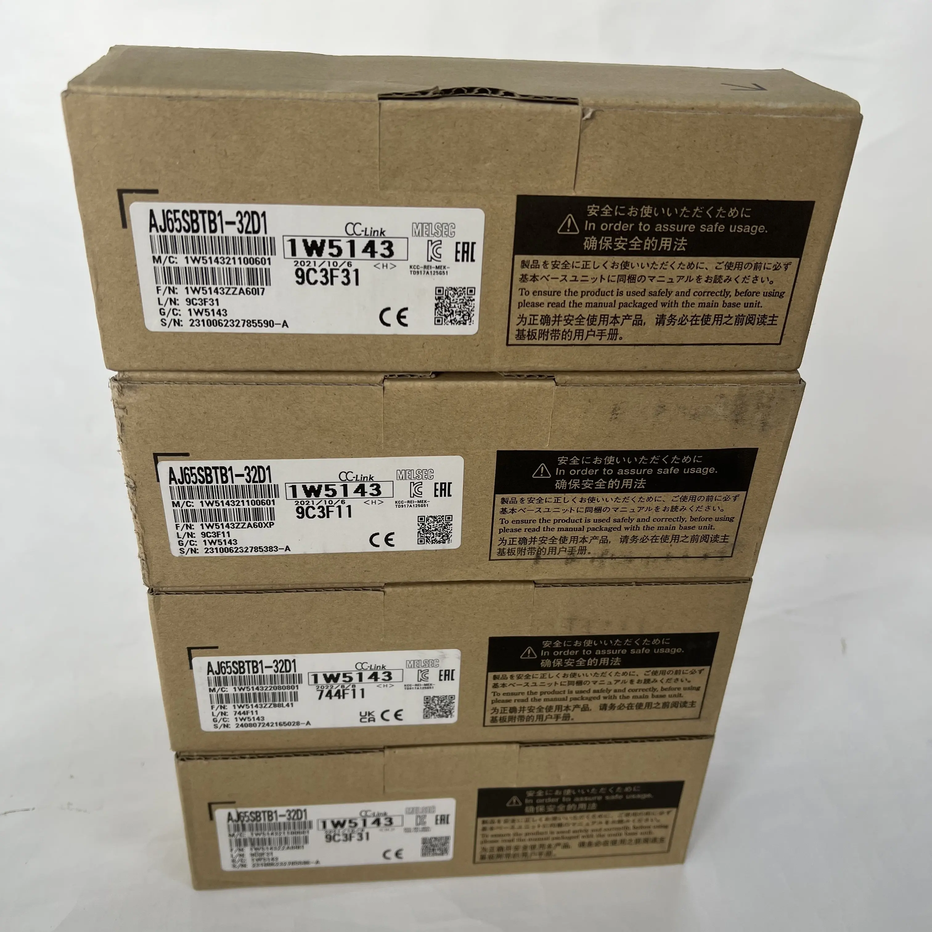 Mitsubishi CC-Link input module AJ65SBTB1-32D1