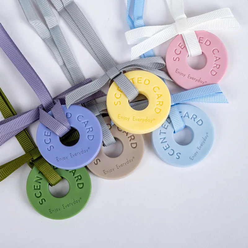 Long-lasting Home Fragrance Scented Cards Solid Perfume Diffuser Car Hanging Perfume Cards