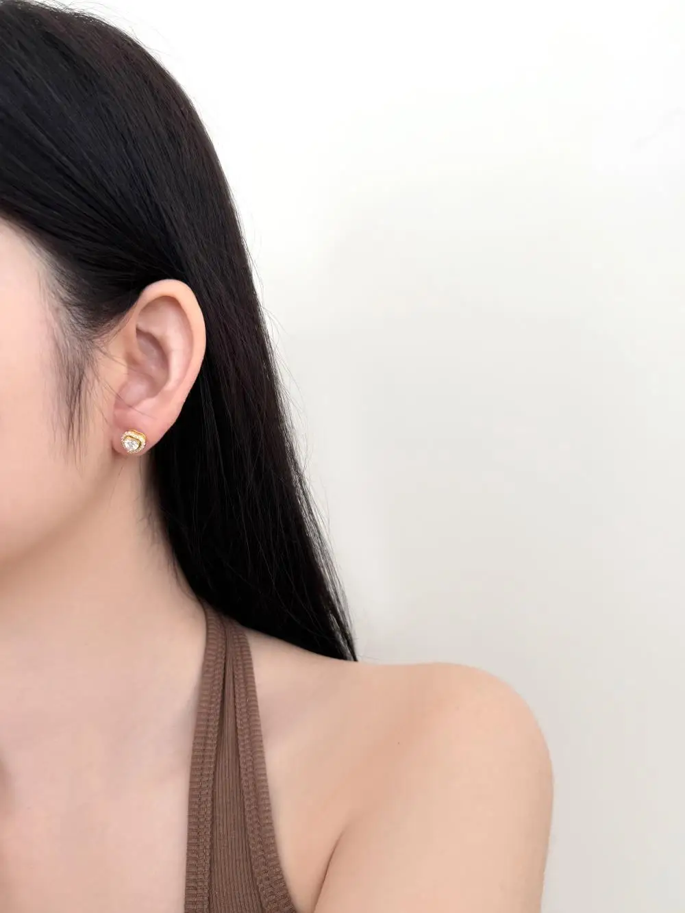 KAKODIY Luxury Jewelry Earrings 18K Gold Plate Sterling Silver 925 Sterling Silver Heart Stud Earrings 5A Cubic Zirconia Earrings detail 7
