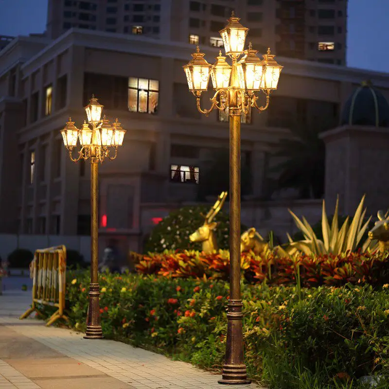 Shuangxin LED Street Lamp 3-4 Meters High Pole Lamp Super Bright European Retro Design for Outdoor Garden Use