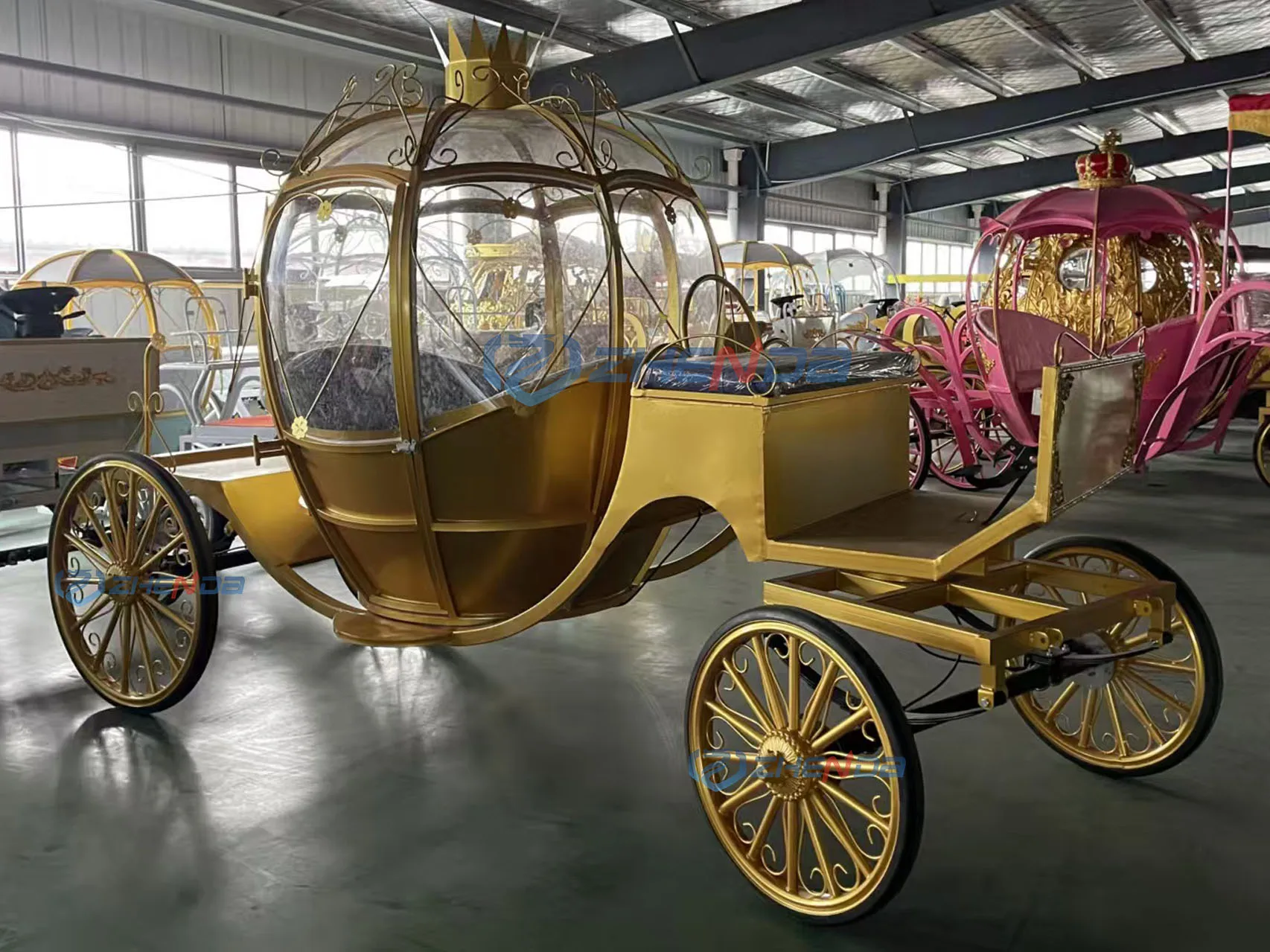 Beautiful cinderella Pumpkin Horse Carriage for Wedding and Outdoor