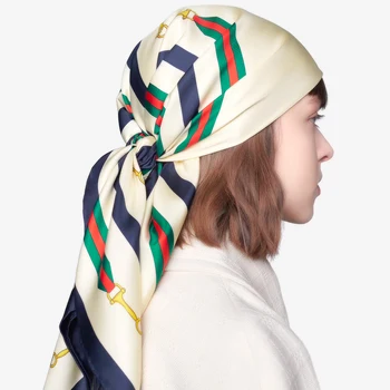 OEM/ODM custom luxury gift set 100% mulberry silk scarf with 6A grade silk Square Custom silk scarves with Logo