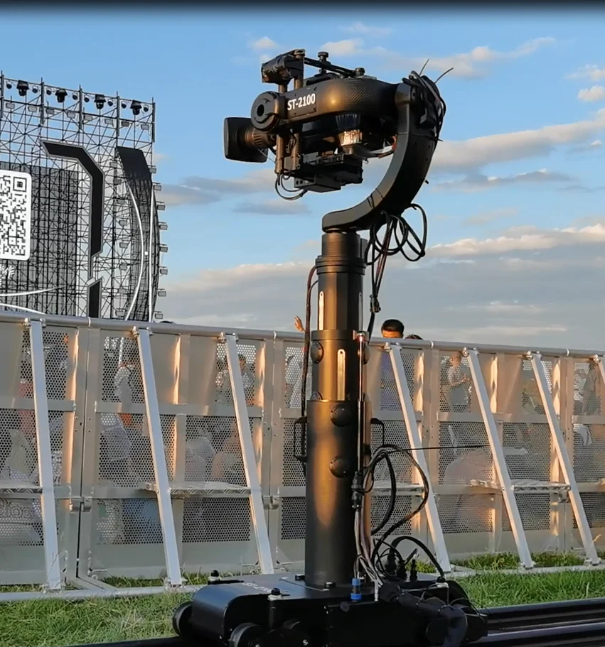 Broadcasting Equipment ST-2100 Gyroscope Robotic Dolly for TV Station and  Film Production