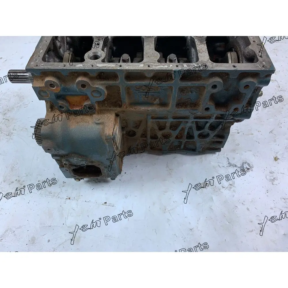 V1505 Cylinder Block Assembly for Kubota Engine Repair Kit 4