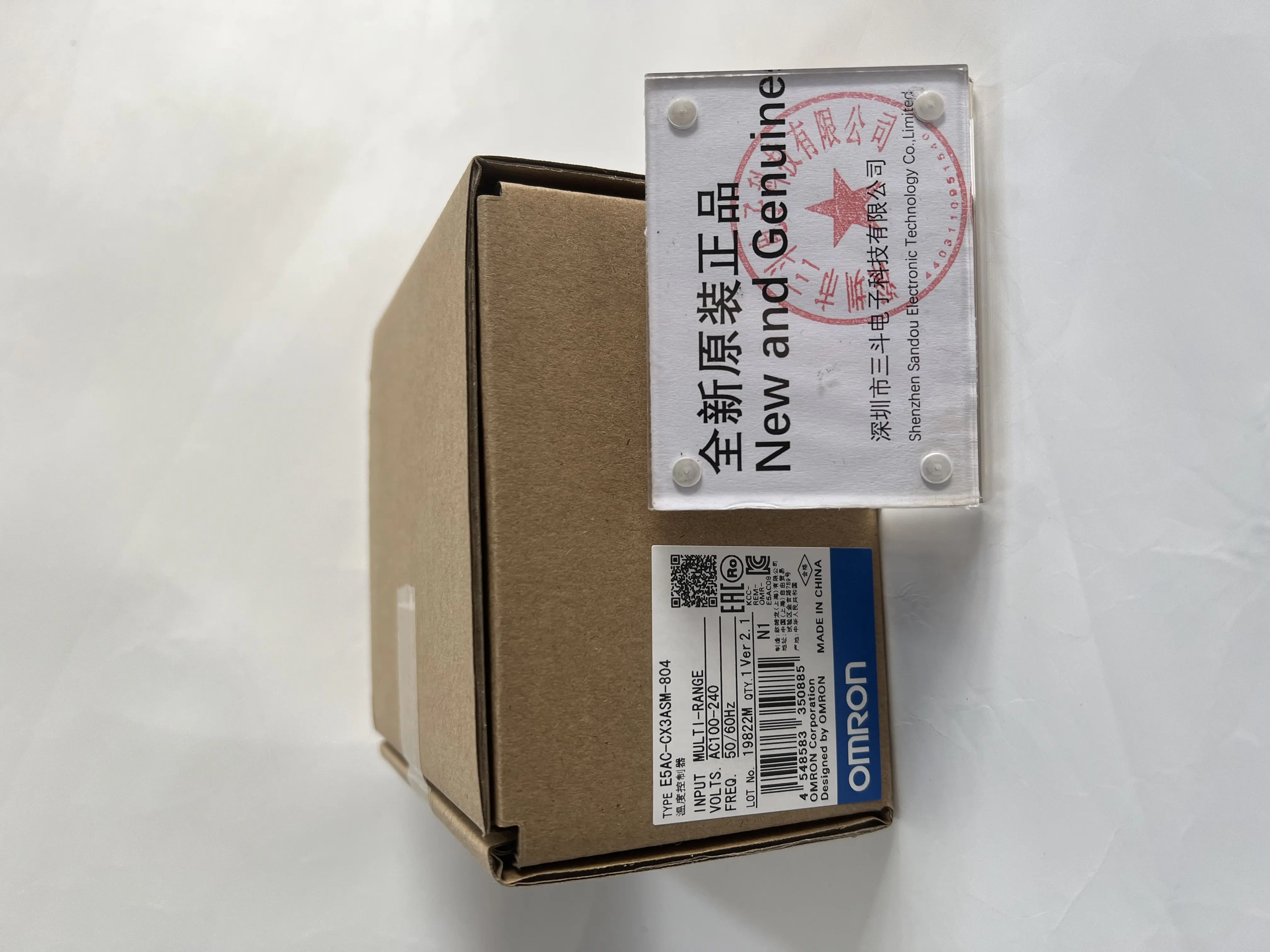 Omron Temperature Controller E5AC-CX3ASM-804