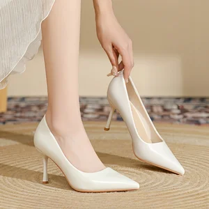 Factory Wholesale Women's Pointy High Heels Shoes New Patent Leather Shallow Mouth Square Heel Slip-On Closure Closed Toe