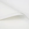 02 blanc