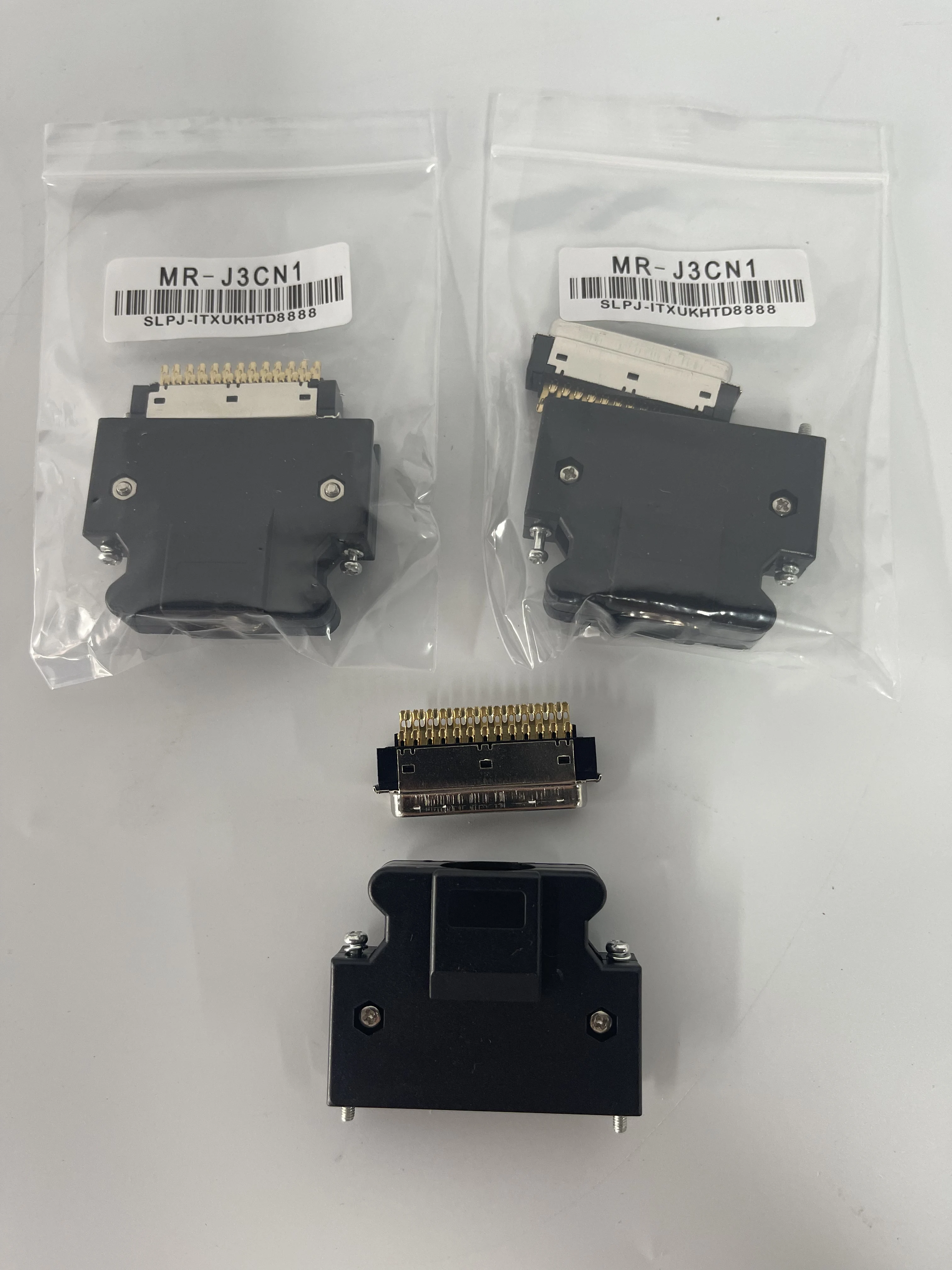 Mitsubishi Servo Connector MR-J3CN1