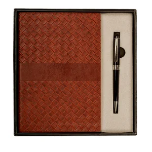 Customizable Classic A5 Planner Notebook Set Soft Leather Journal with Pen Fashionable Business Gift Diary for Note Taking