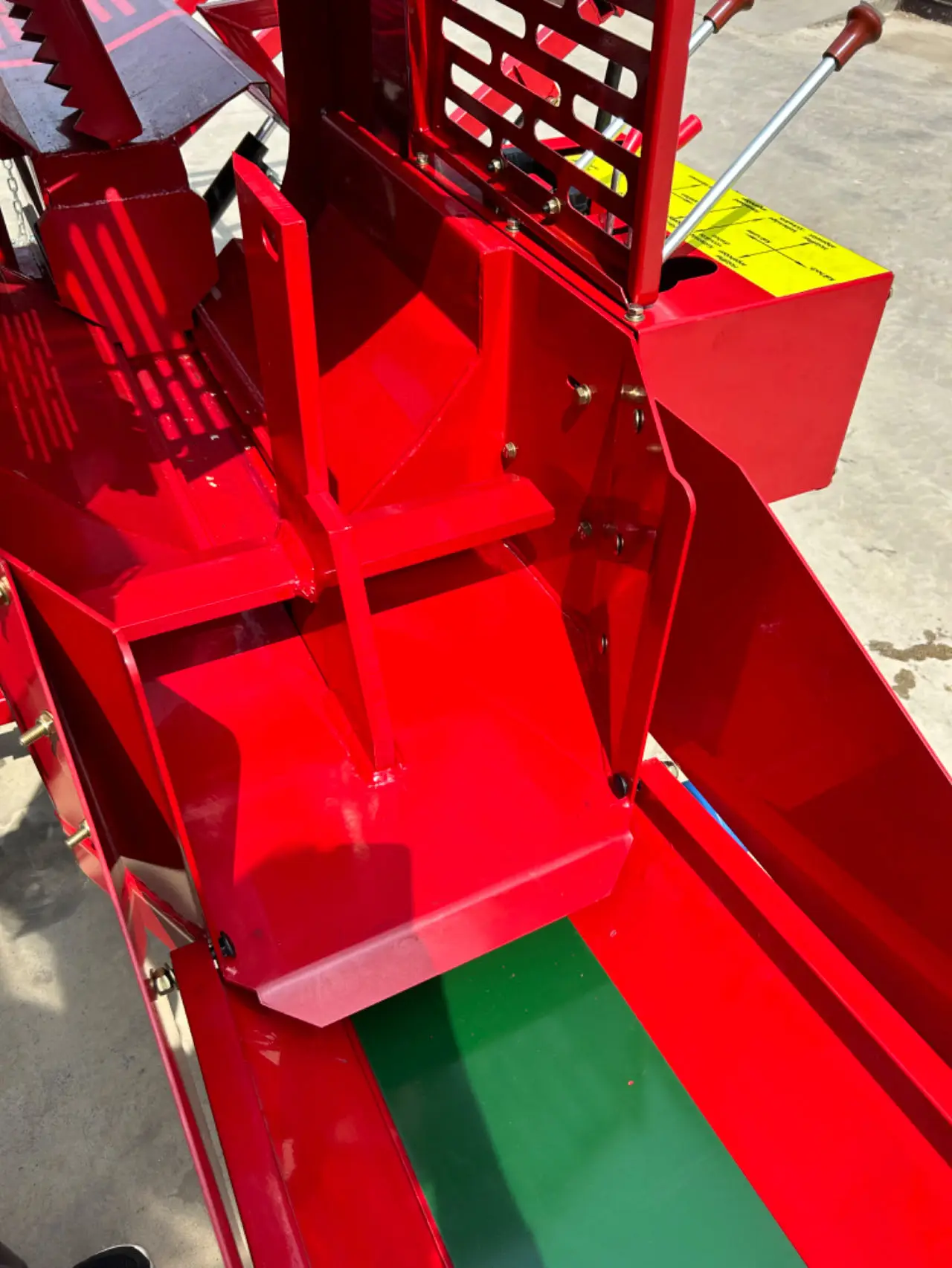 Firewood Processor Hydraulic 30t - Efficient Wood Splitter