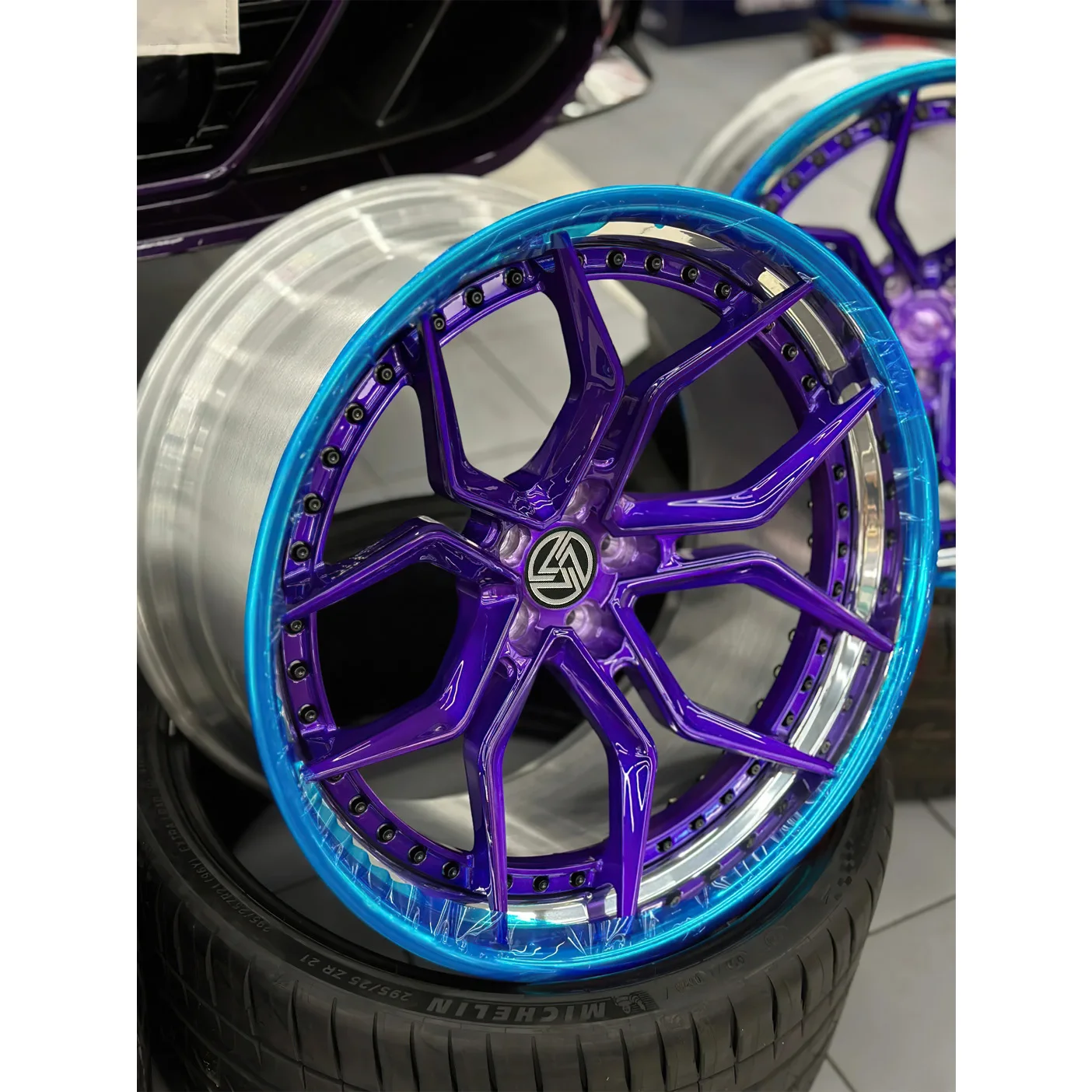 XL 2-piece Deep Dish Concave Custom Forged Racing Car Wheel 5x114.3 5x120 5x112 Alloy Wheels 18 19 20 21 22 23 24 Inch Car Rim - Image 1