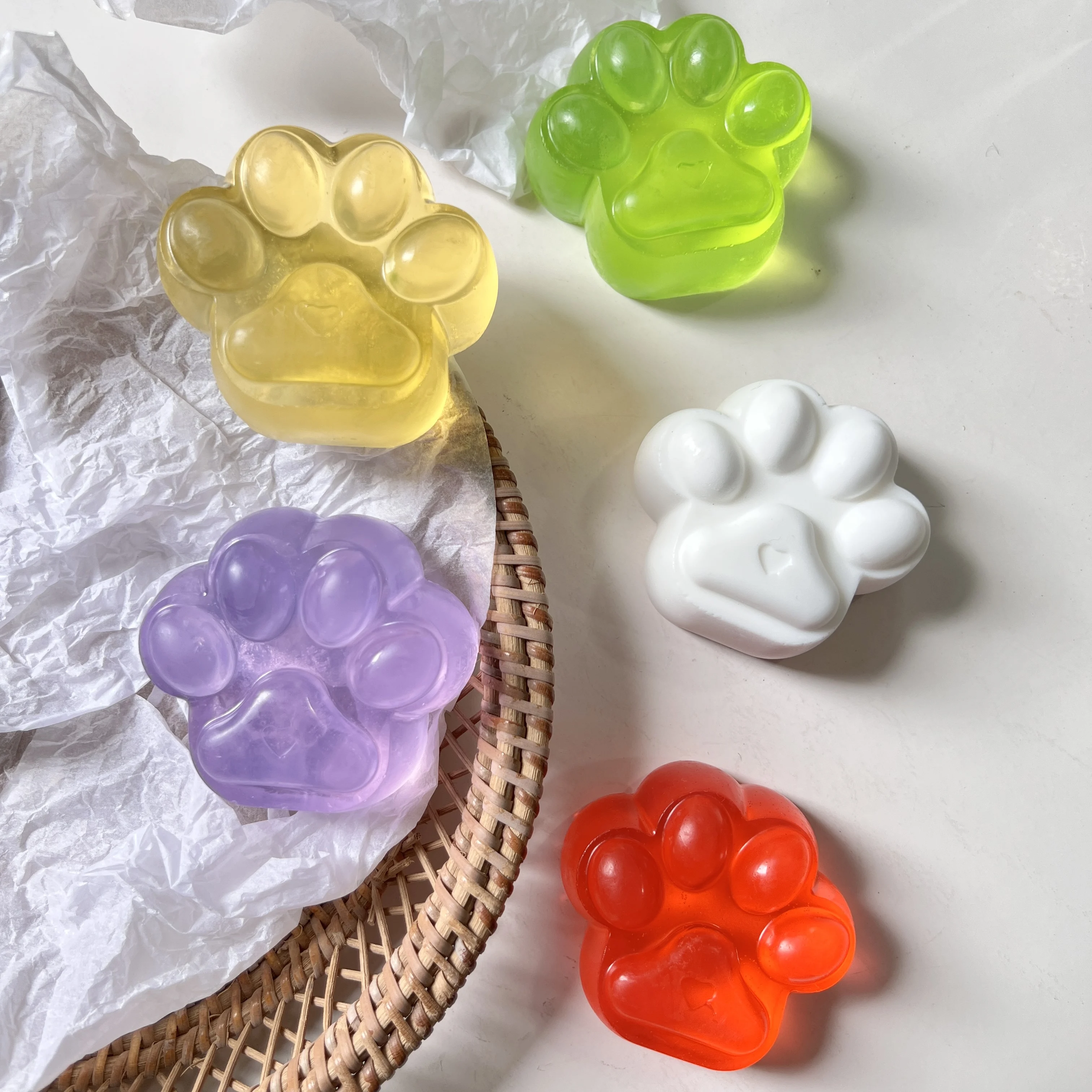Plant Essential Oils Pet Shampoo Soap Bar Cat Claw Shape Anti Fleas Mites Lice Pet Hair Clean Dog Cat Handmade Pet Soap