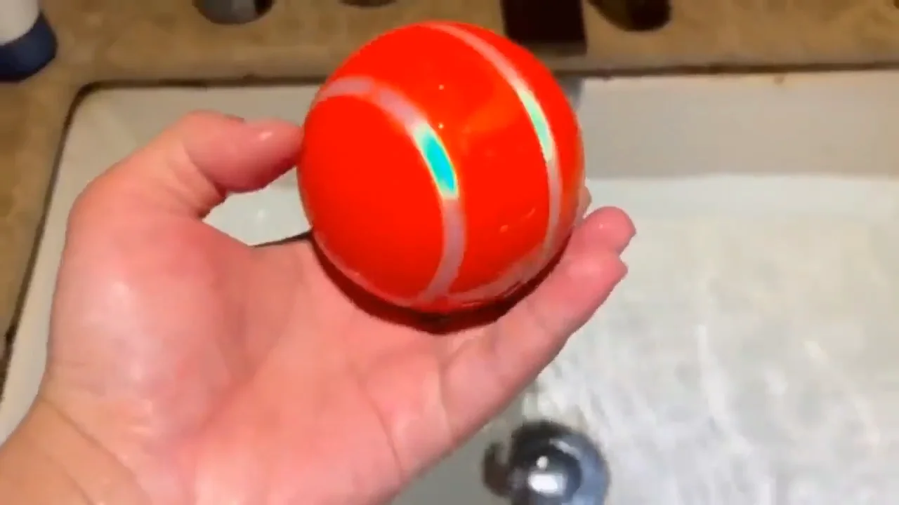 2023 Smart Interactive Pet Toy Tpu Wicked Ball For Cat Dog With Motion