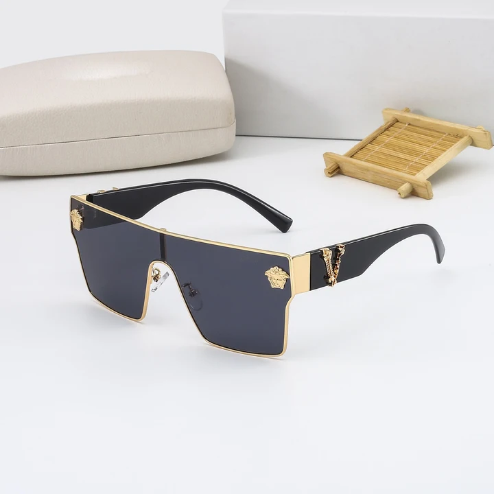 Gray lens sunglasses 