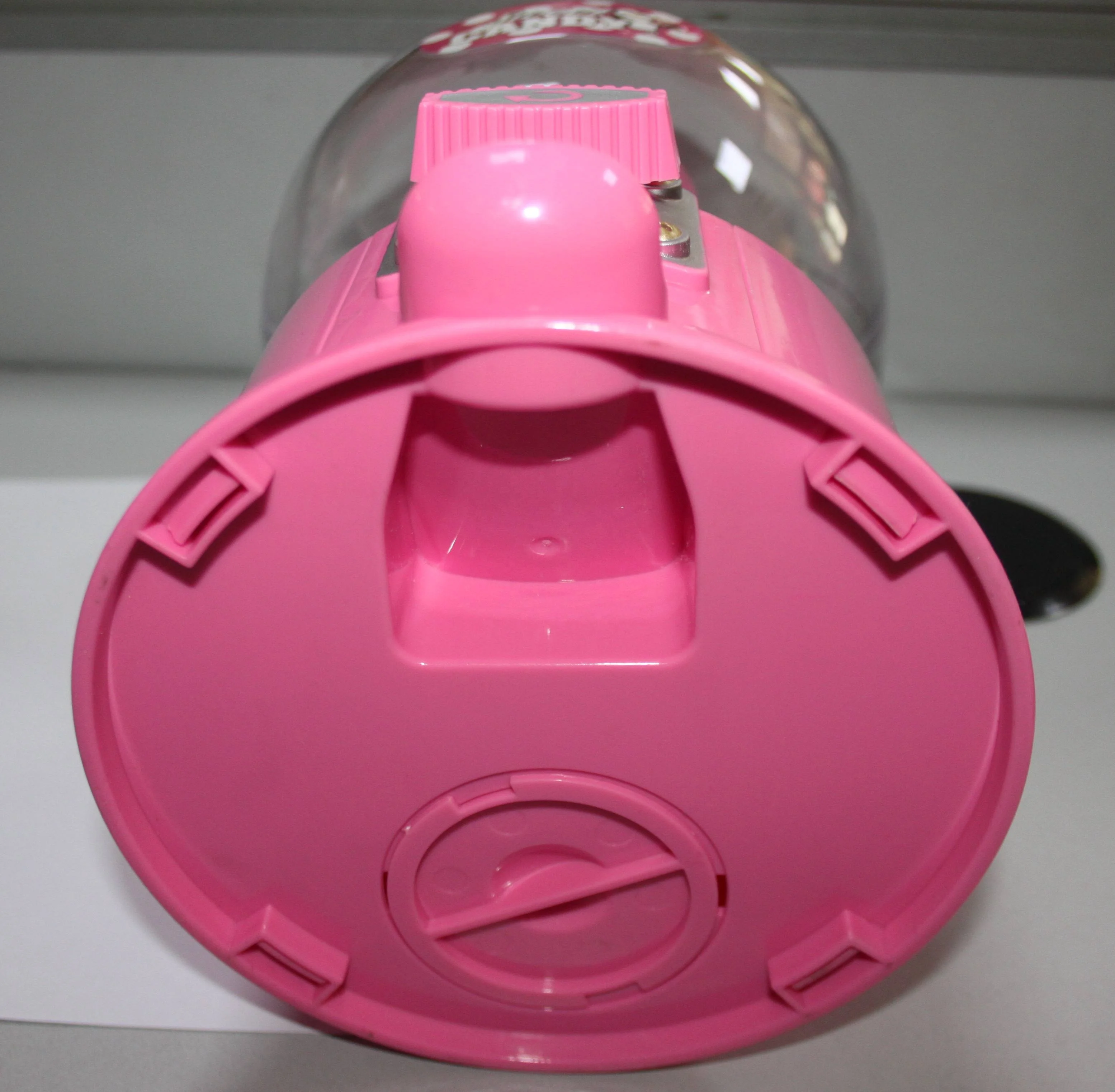 Диспенсер для шоколадных орехов