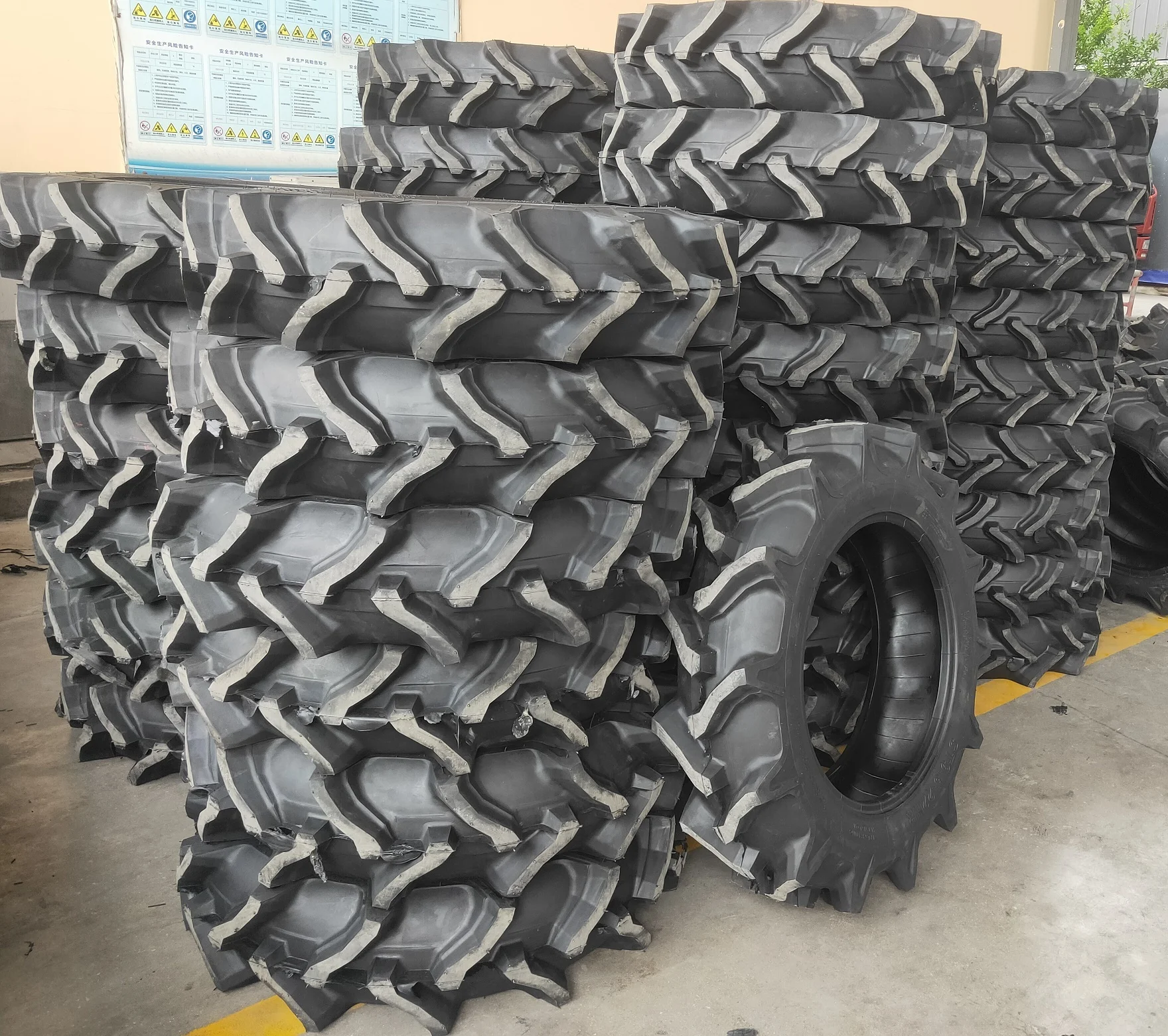 クボタトラクタータイヤサイズ 8.3-22| Alibaba.com