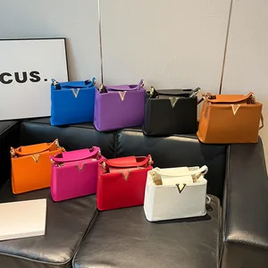 Women's Luxury Handbags Large Capacity Designer Purses Custom logo Shoulder Bags Totes