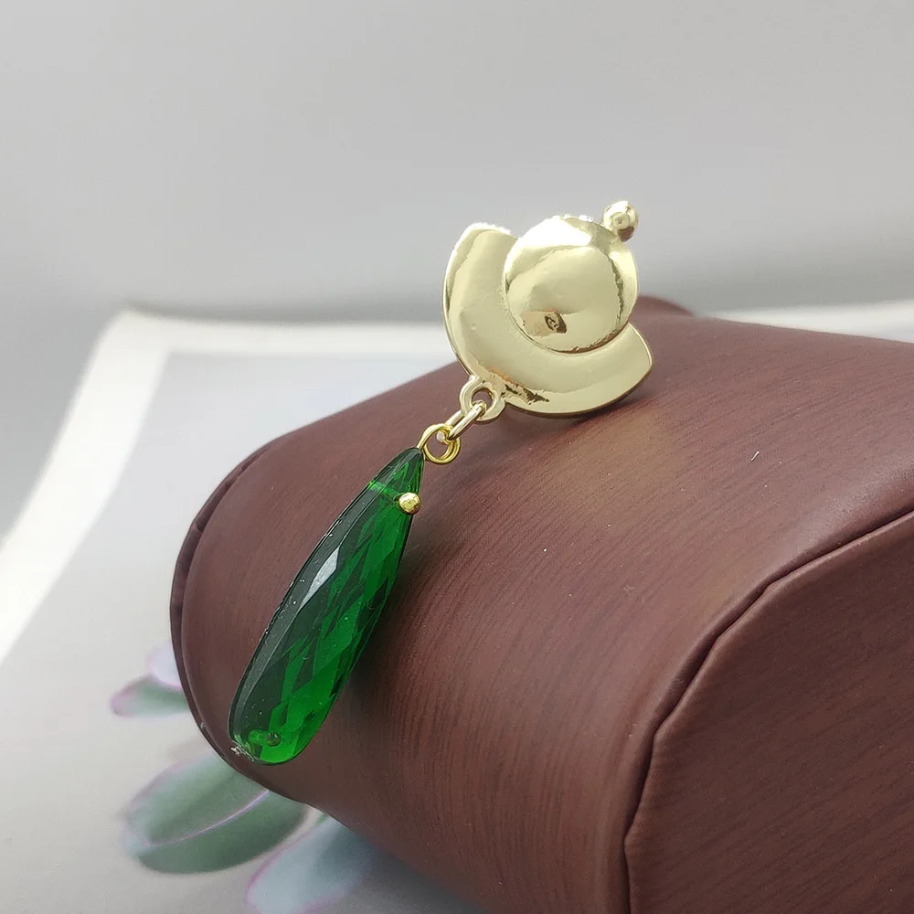 Orecchini di cristallo blu ispirati agli anime / Gioielli a goccia fatti a mano per cosplay / Howl, Vanitas, Genshin / Regalo per gli appassionati di anime - Italia