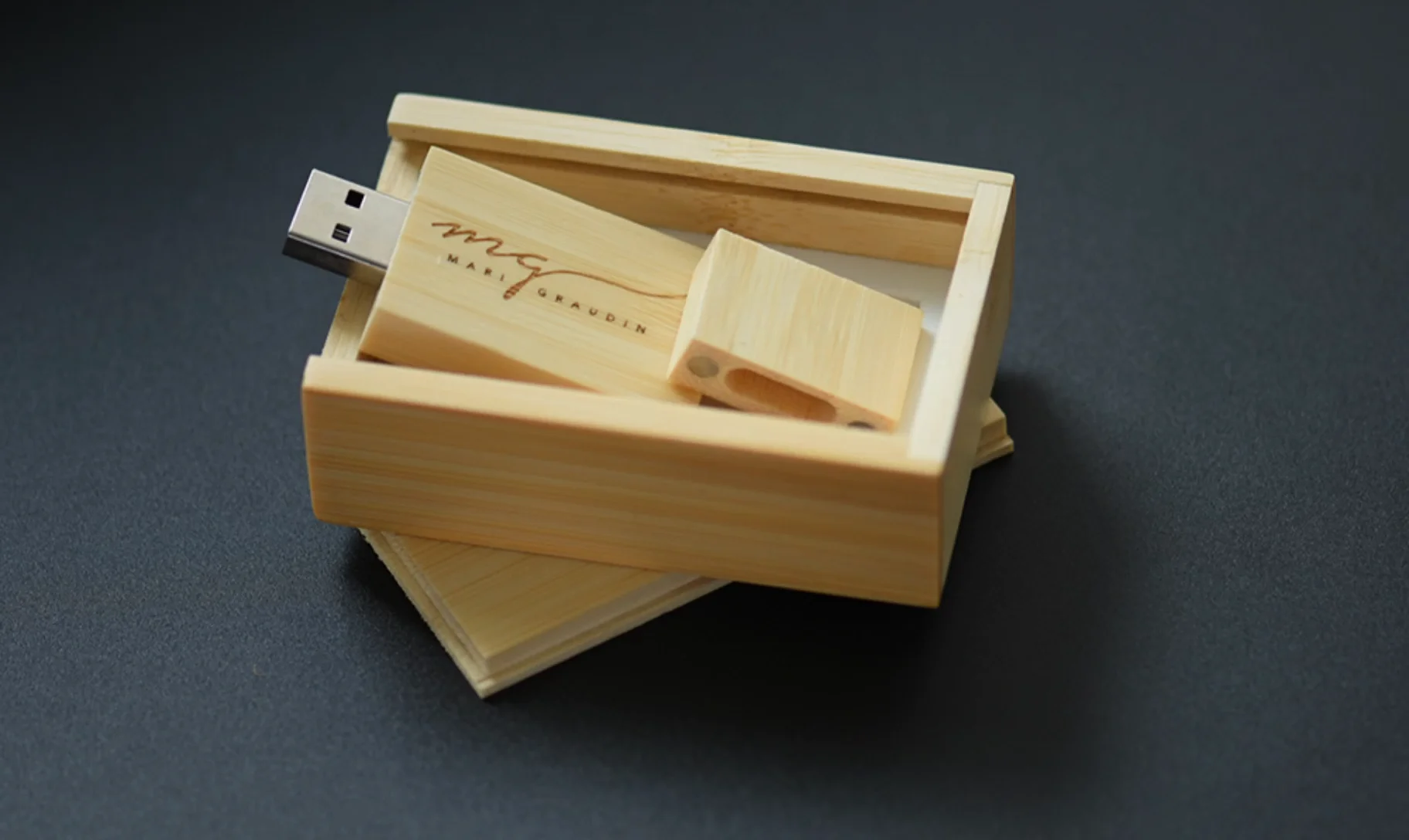 Wooden Promotional Gifts Wooden Pen Drive 32g Usb Flash Drive Bamboo ...