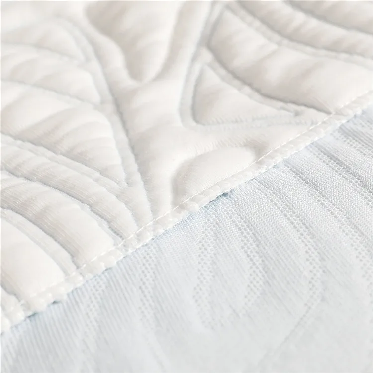 Warm Soft Polyester Plain Pattern Waterproof Mattress Fabric Printed Knitted