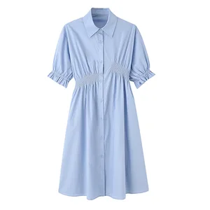 A Maternity-style Dress with a Waistline That Cinches to Show off the Figure, Paired with a Wrinkled Blouse-style Skirt.