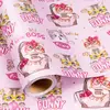 Gato rosa divertido