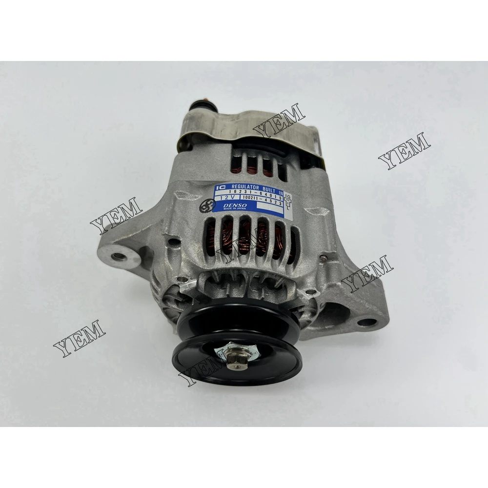 For Kubota D1305 Alternator 16231-64015 Engine Spare Parts
