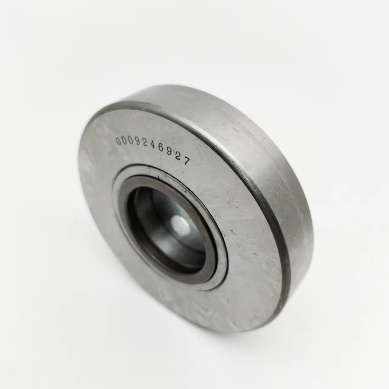 Forklift bearing 0009246927 for Linde R14/R16-115 Custom Forklift Roller Bearing used in the mast system