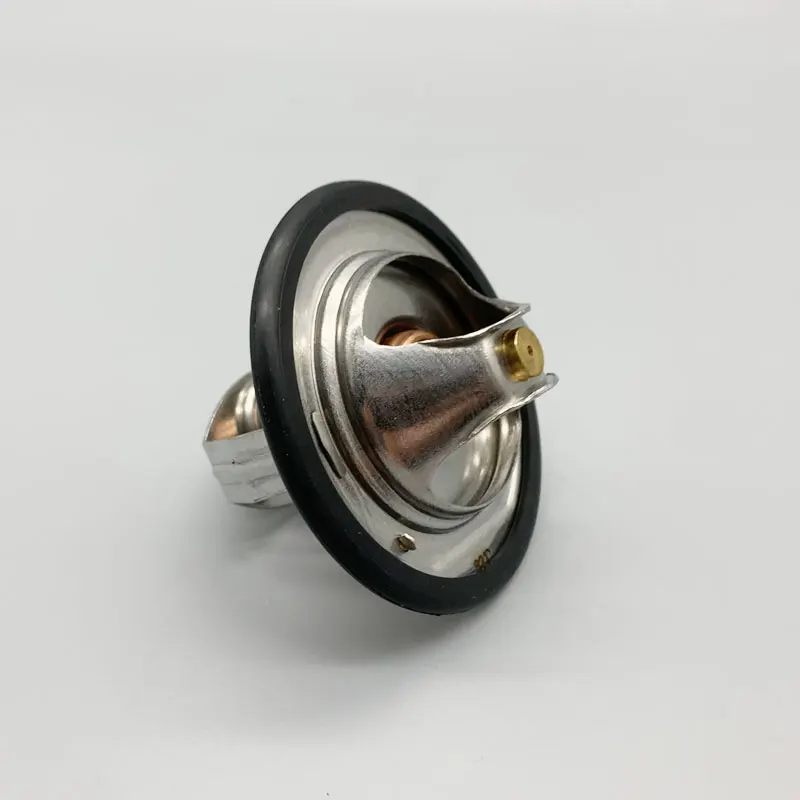 8-97300790-2 Thermostat for ISUZU ZAX200-3 ZAX210-3 4HK1
